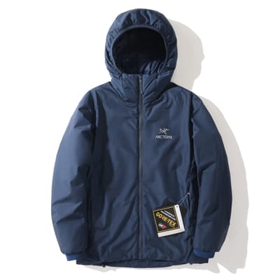 【17508】 始祖鸟Arc'teryx Atom阿童木连帽保暖层 lt棉服 ATOM heavyweight 重磅 原来叫AR阿童木最厚的一款标准版型 防水面料应对任何天气 3D立体裁剪怎么穿都有型! 颜色:黑色 深灰色 钴蓝色 缥缈绿 以太蓝 棕色 白色 粉色(最大到L) 尺码:S-3XL 尺码 衣长 肩宽 胸围 袖长 S 68 50 114 61 M 70 51 118 62 L 72 52 122 63 XL 74 53 126 64 2XL 76 54 130 65 3XL 78 55 134 66 体重 s: 110-120斤 m:130-140斤 L: 145-155斤 xl: 160-170斤 2xl:175-180斤 3xl:190-220斤